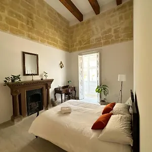  Albergue L'artist Casa Micallef